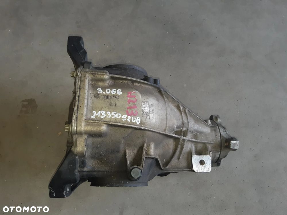 DYFER DYFERENCJAŁ MOST TYŁ MERCEDES W213 2.2 CDI 3.066 A2133505208 - 1