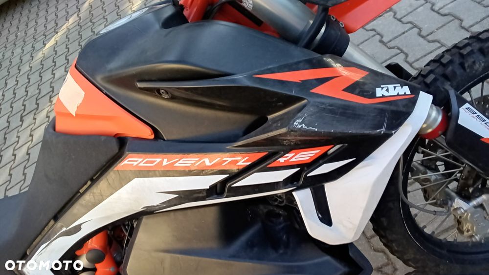 KTM Adventure - 9