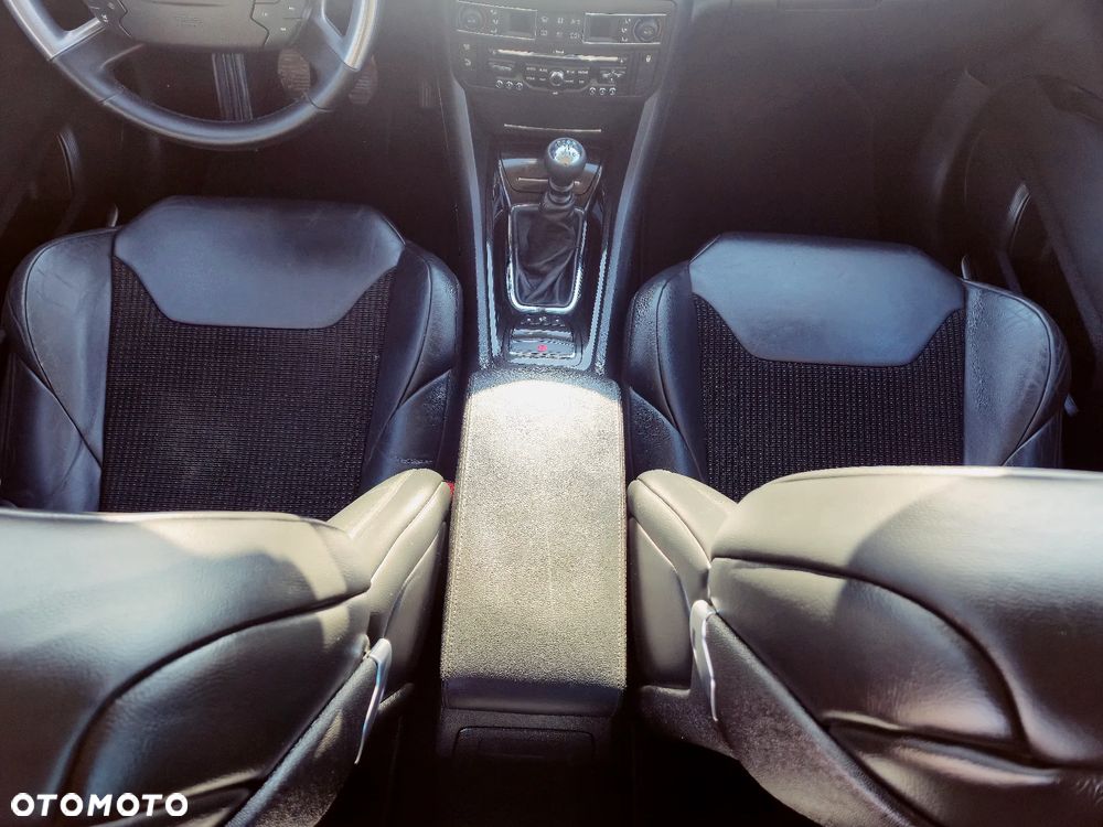 Citroën C5 HDi 140 FAP Exclusive - 27