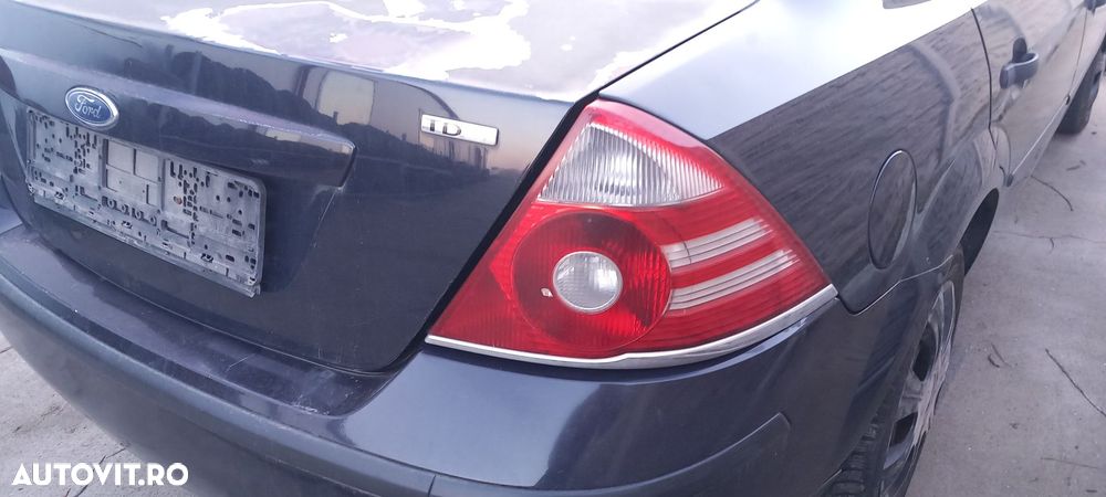 STOP FORD MONDEO MK3 BERLINA D. - 1