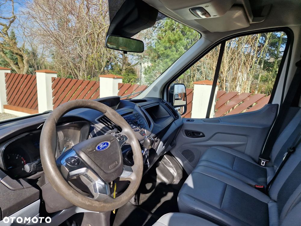 Ford Transit - 7