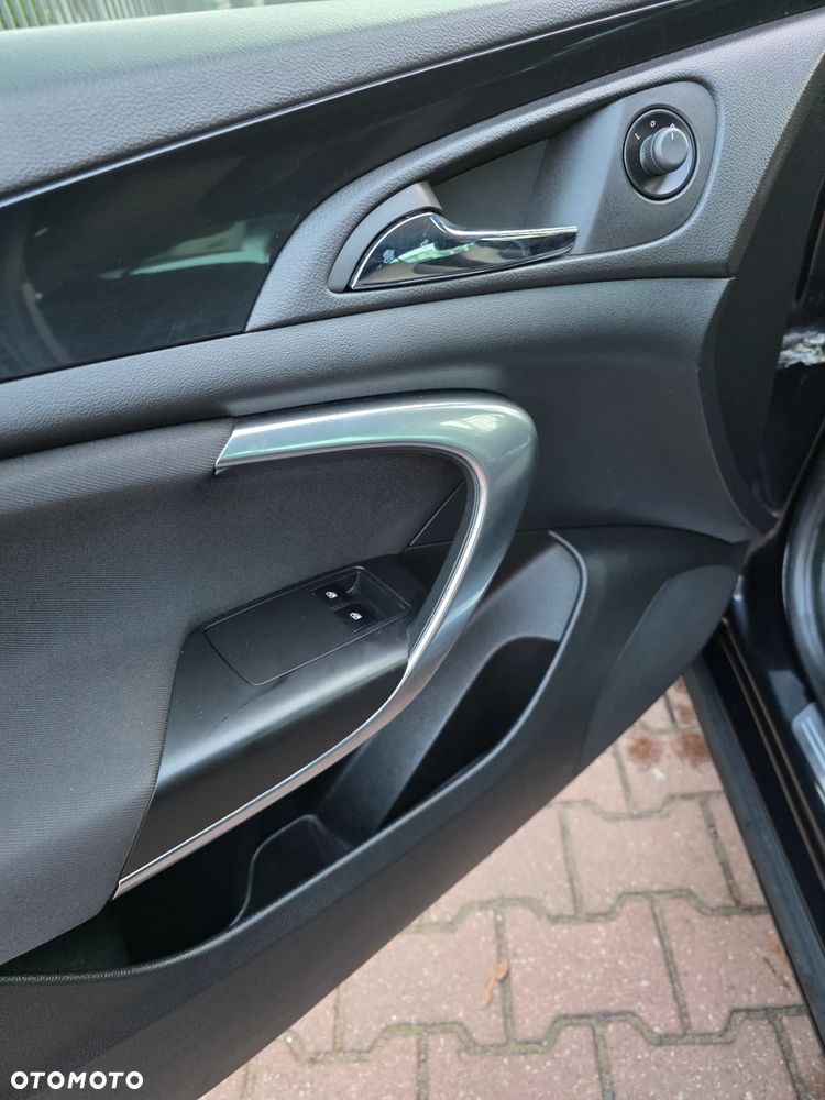 Opel Insignia 2.0 CDTI - 21