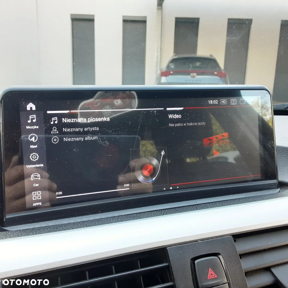 BMW Seria 3 316i - 21