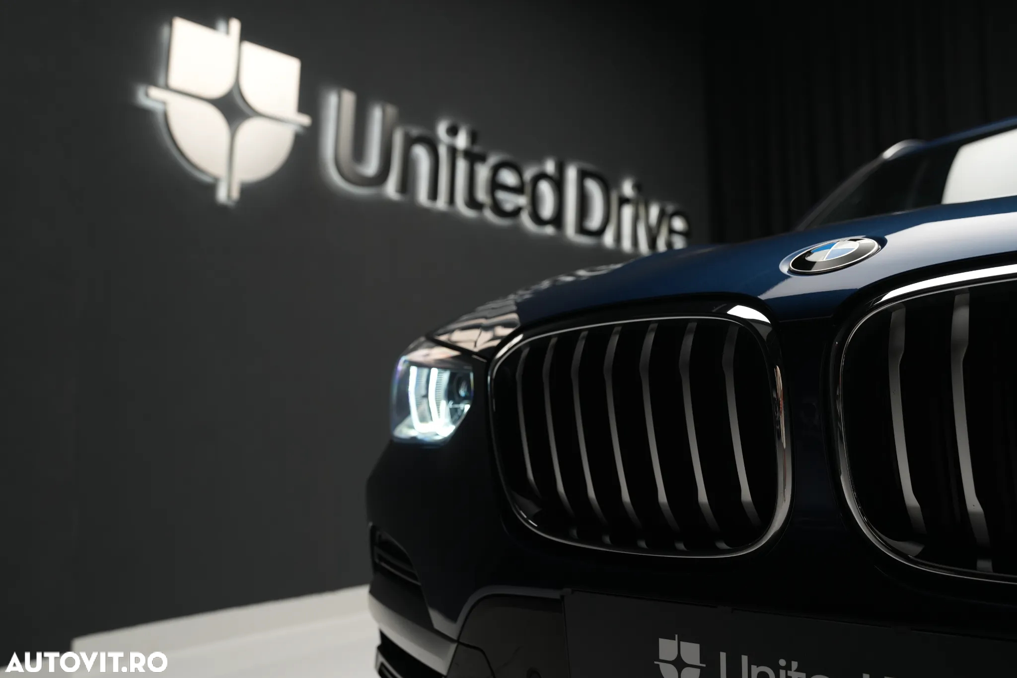 BMW X3 xDrive20d AT xLine - 4