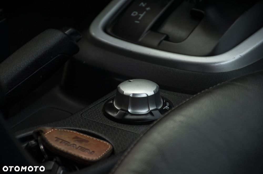 Isuzu D-Max 4x4 Double Cab Autm Premium+ - 10