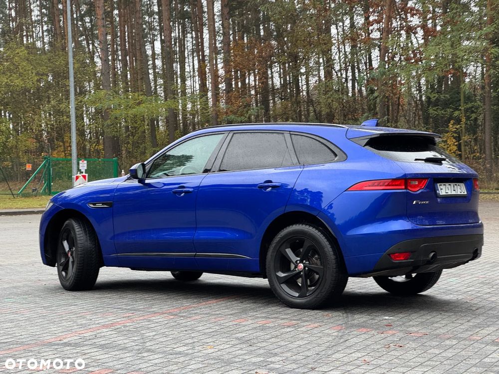 Jaguar F-Pace 2.0 i4P AWD R-Sport - 16
