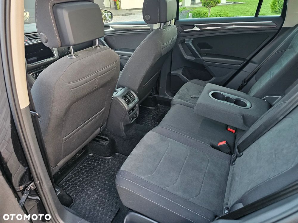 Volkswagen Tiguan 2.0 TDI SCR Elegance DSG - 18