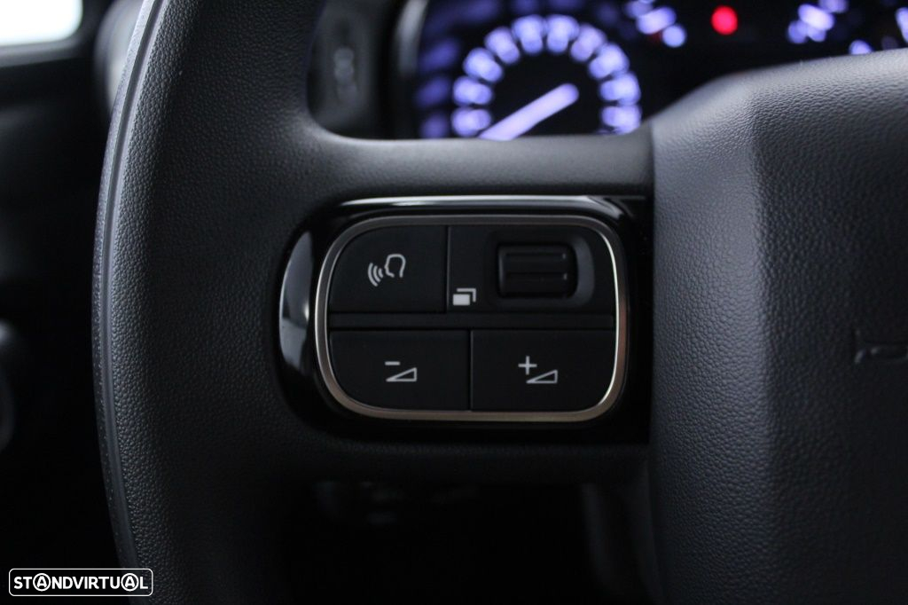 Citroën C3 1.2 PureTech Shine EAT6 - 22