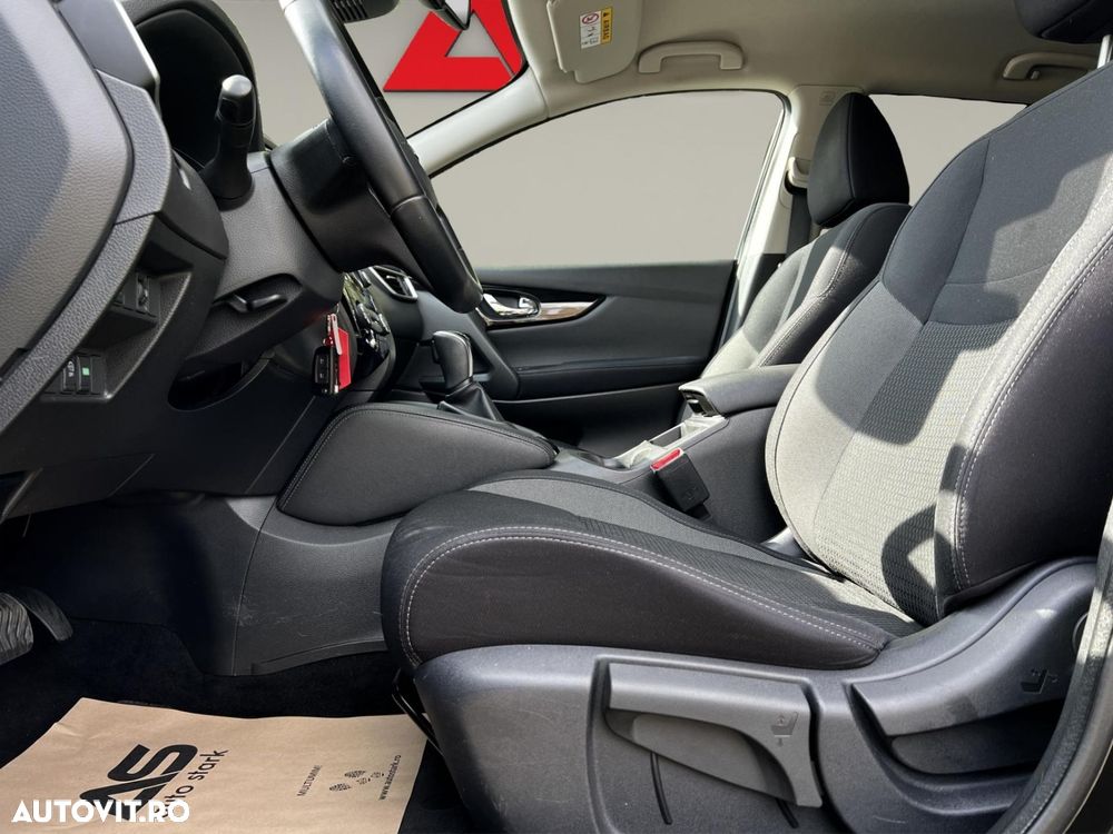 Nissan Qashqai 1.3 DIG-T DCT TEKNA - 13