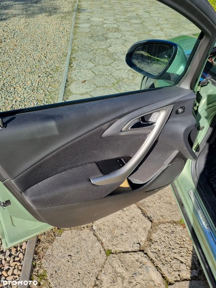 Opel Astra 1.4 Turbo Edition - 16