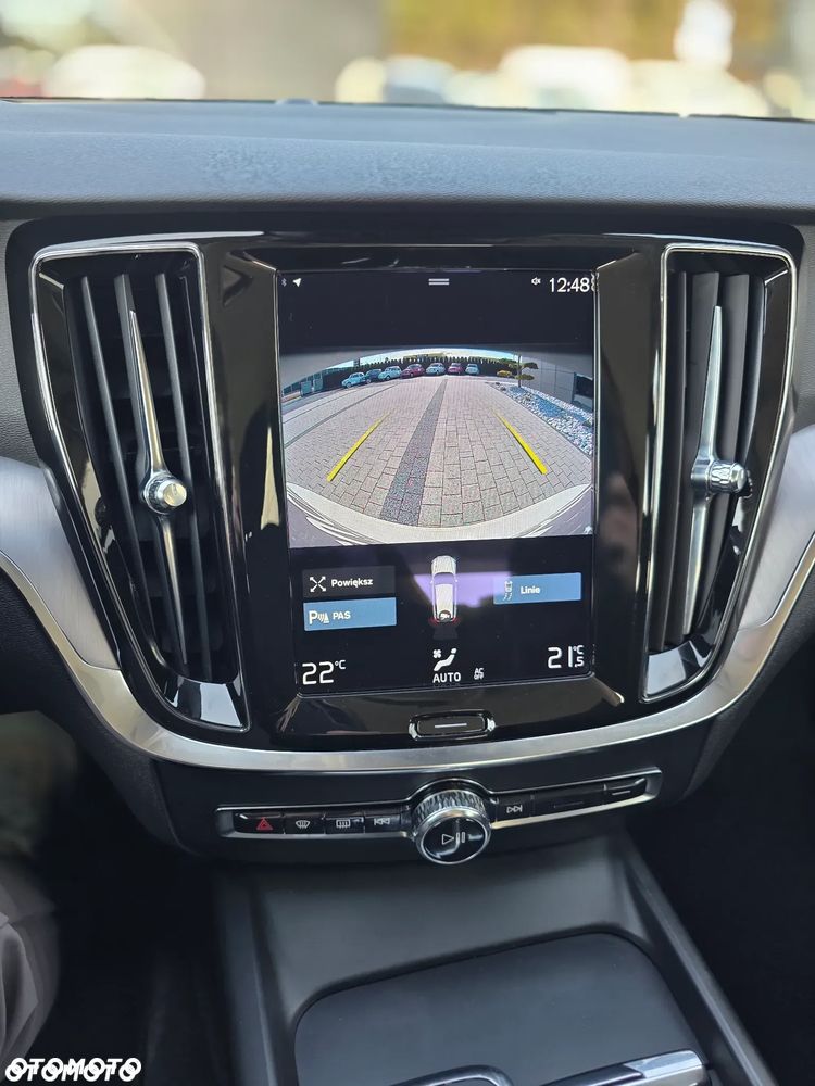 Volvo V60 B3 B Momentum Pro - 24