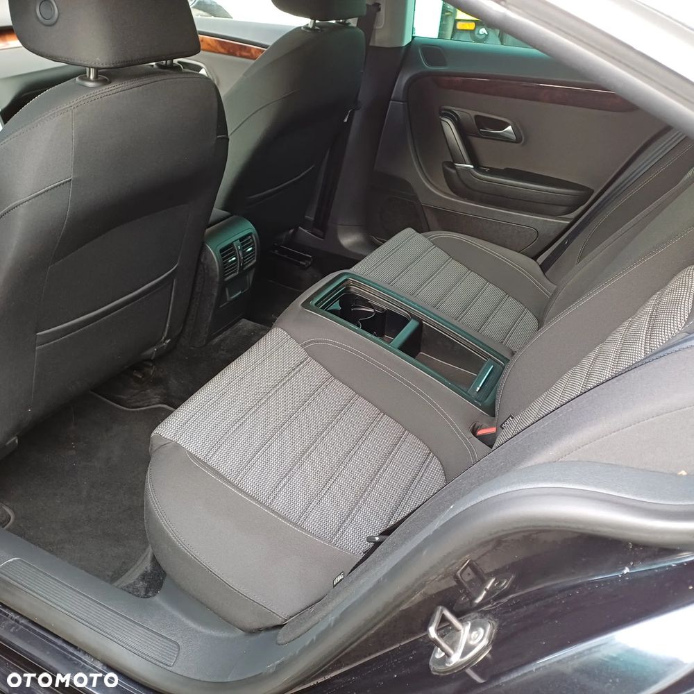 Volkswagen Passat CC 2.0 TSI - 11