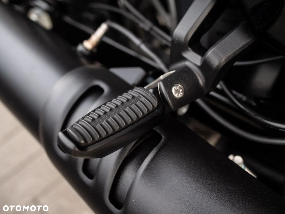 Harley-Davidson Sportster Nightster 975 - 11