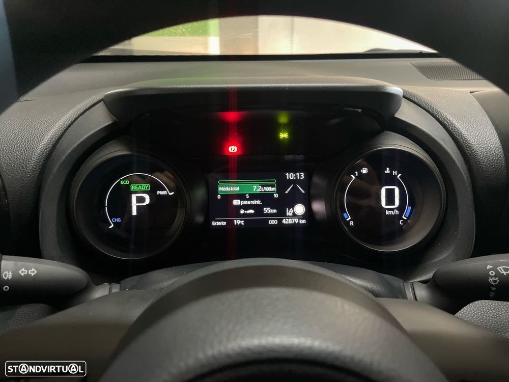 Toyota Yaris Cross 1.5 HDF Comfort - 18