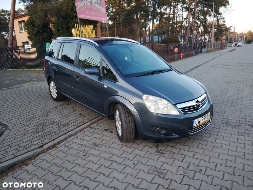 Opel Zafira 1.8 Enjoy - 11