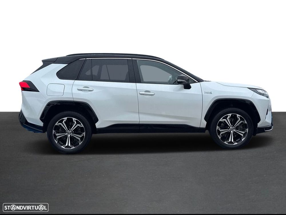 Toyota RAV4 - 9