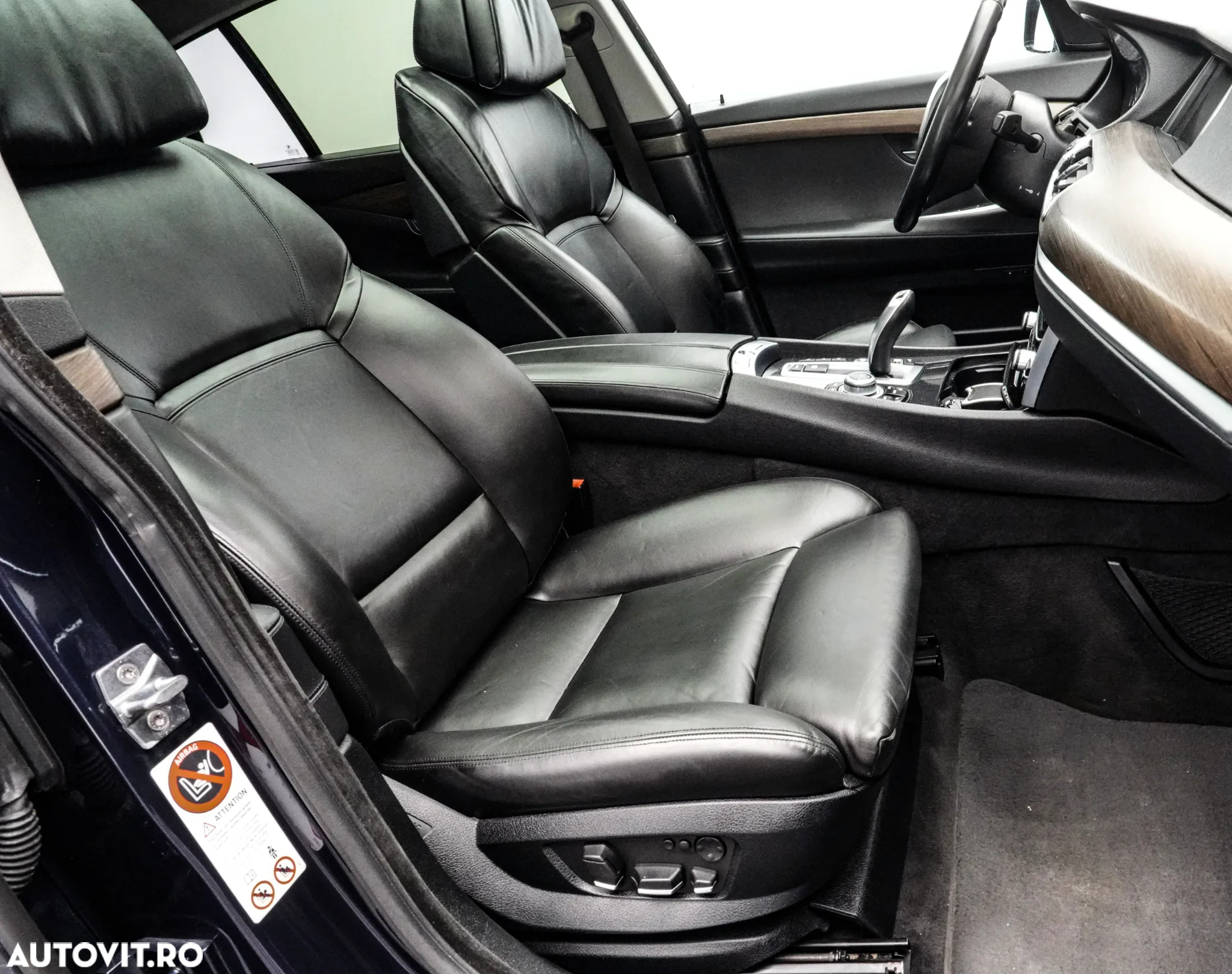 BMW Seria 5 530d xDrive Aut. GT - 13