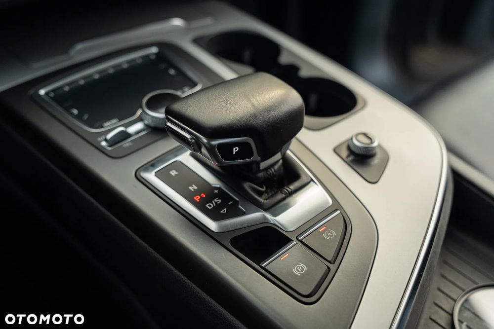 Audi Q7 50 TDI Quattro Tiptronic - 19