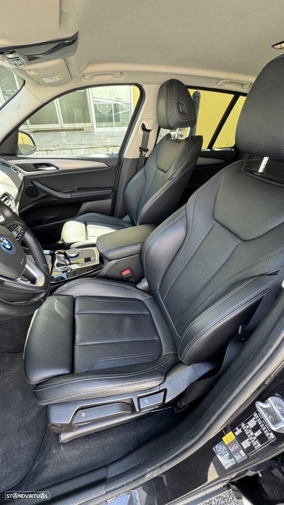 BMW X3 30 e xDrive Line Luxury - 7