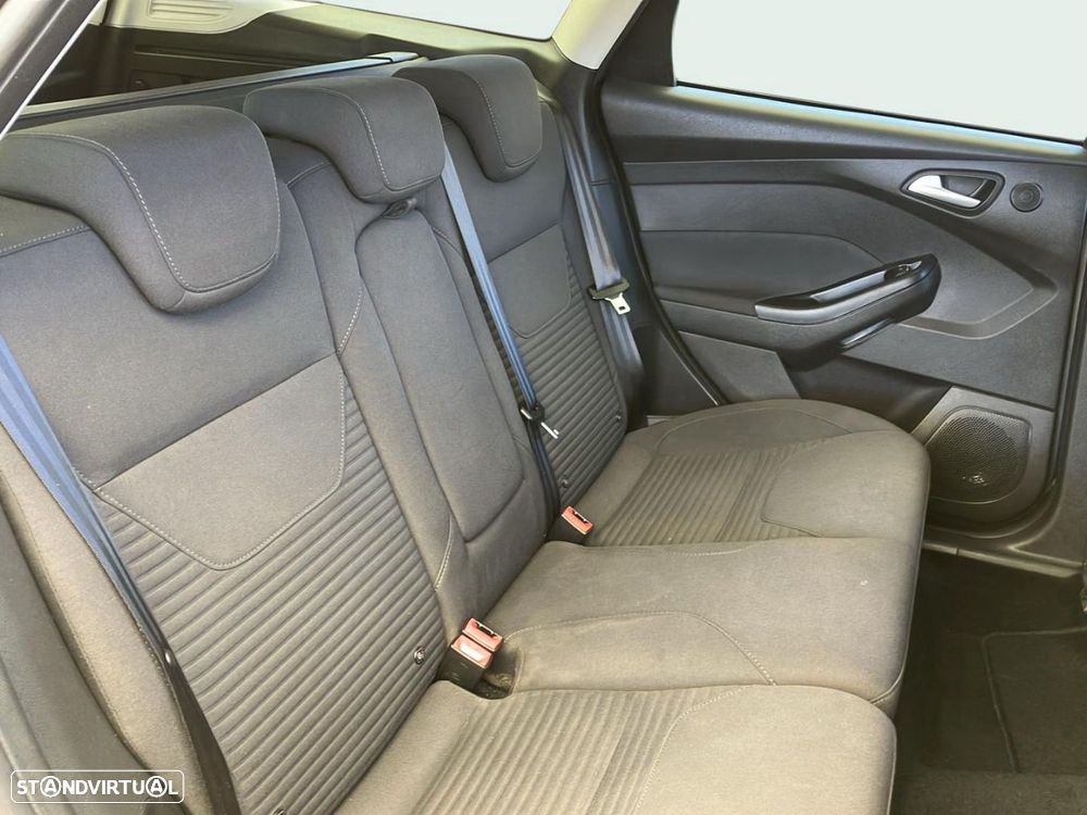 Ford Focus SW 1.5 TDCi Titanium DPS - 15