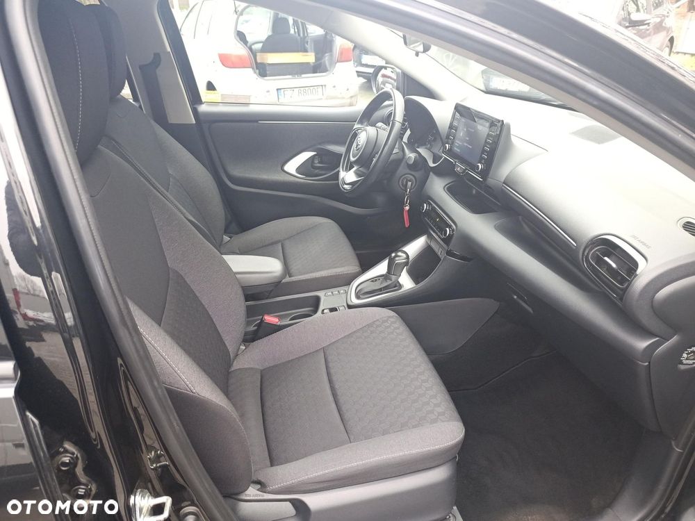 Toyota Yaris Hybrid 1.5 Comfort - 22