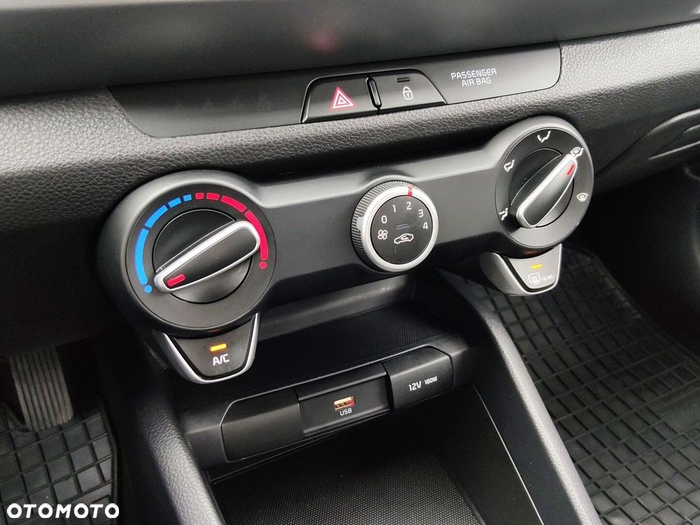 Kia Stonic 1.2 L - 20