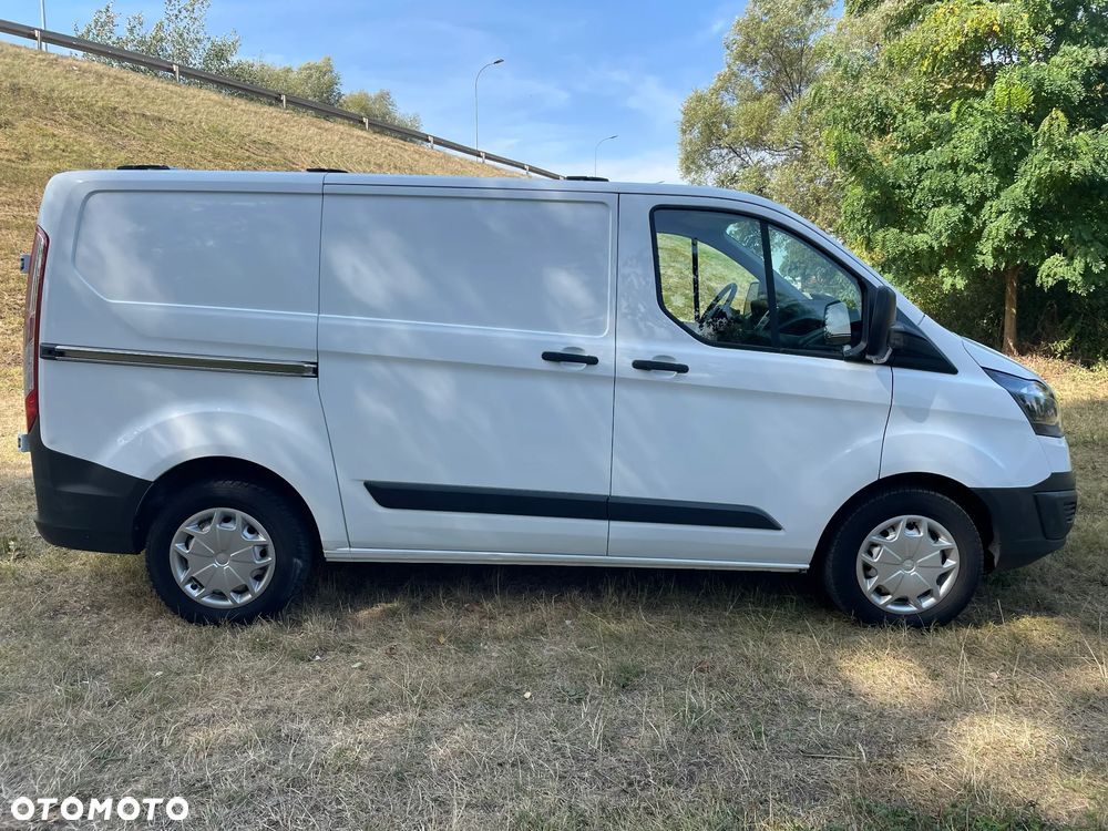 Ford Transit Custom - 9