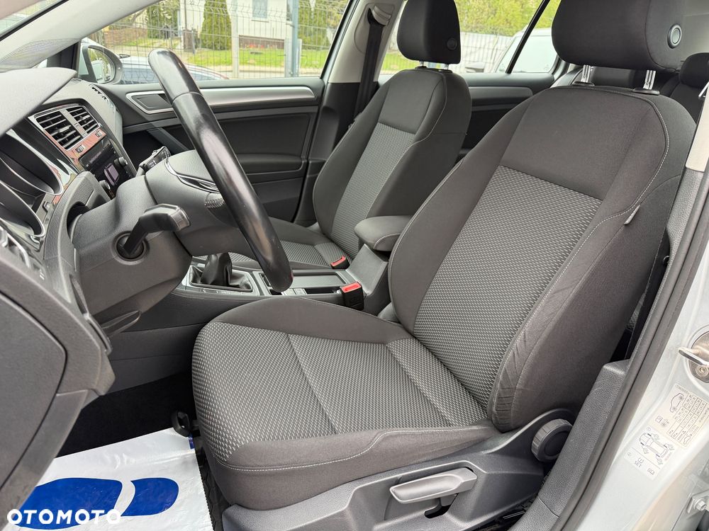 Volkswagen Golf 1.6 TDI BMT Comfortline - 16
