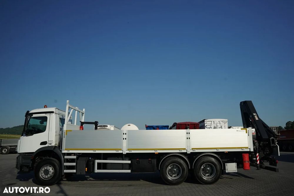 Mercedes-Benz AROCS 2636 / 6x4 / LIVRARE 7,6 M + HIAB 188 B-3 HDS / PODEA REZISTENTĂ / RADIOCOMANDĂ / ROTATOARE / FURCĂ PENTRU PALEȚI / EURO 6 - 9