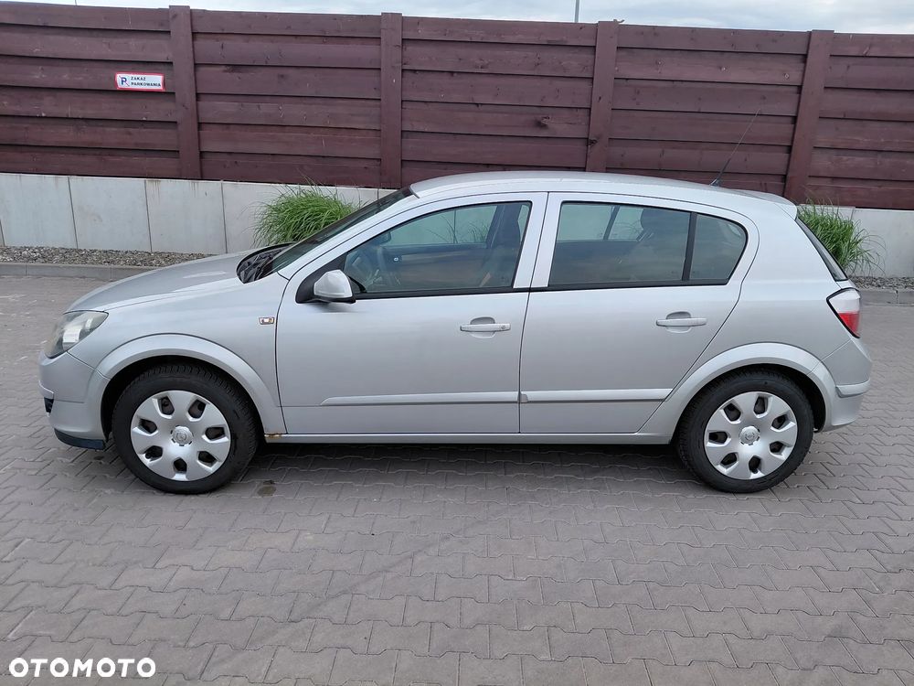 Opel Astra 1.6 Enjoy - 2