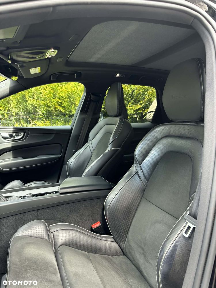 Volvo XC 60 T5 GPF R-Design - 10