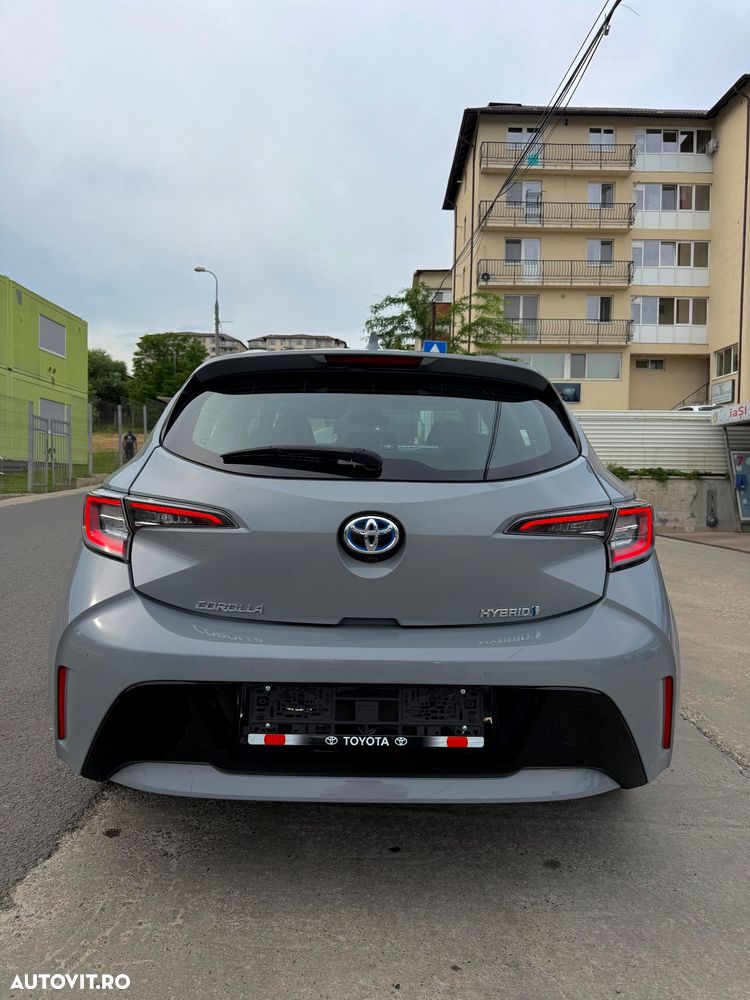 Toyota Corolla 1.8 Business Edition - 6