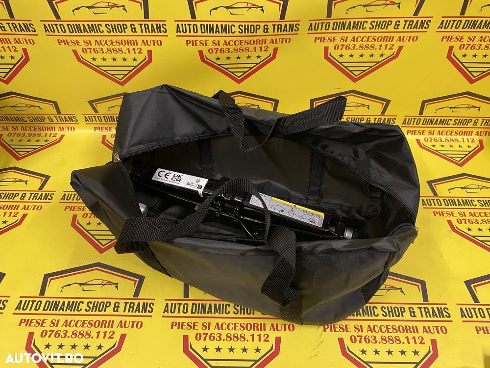 Cric auto OEM kit original Audi A3 cu coarba manivela husa - 7
