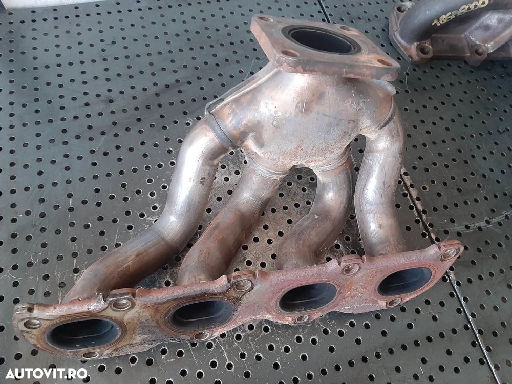 galerie evacuare 1.6 fsi blf vw golf 5 - 2