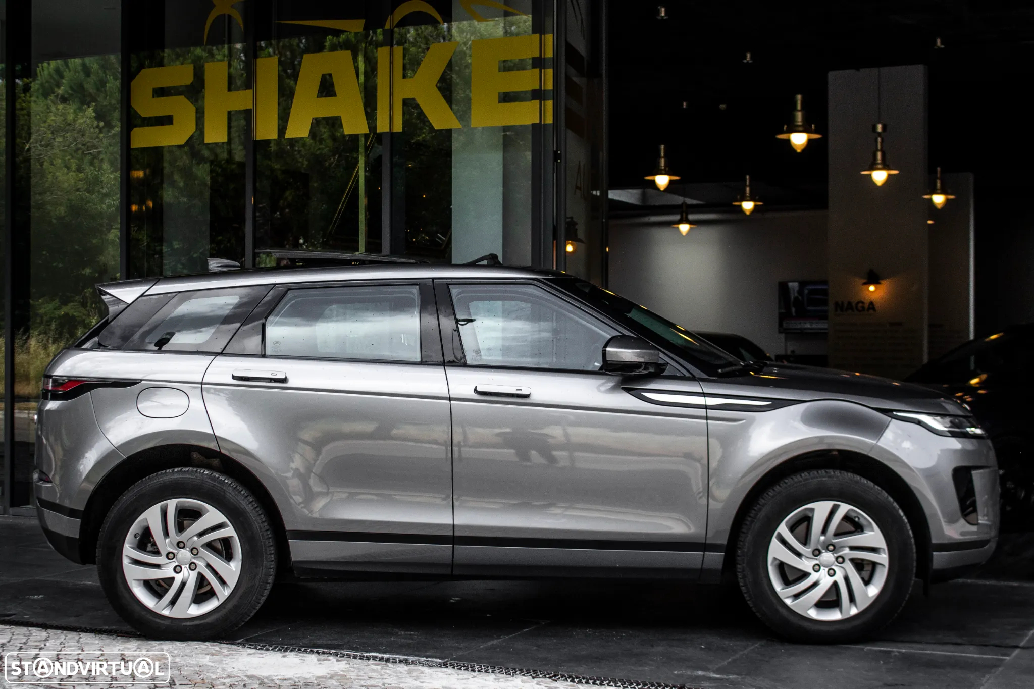Land Rover Range Rover Evoque 2.0 D240 AWD Auto - 5