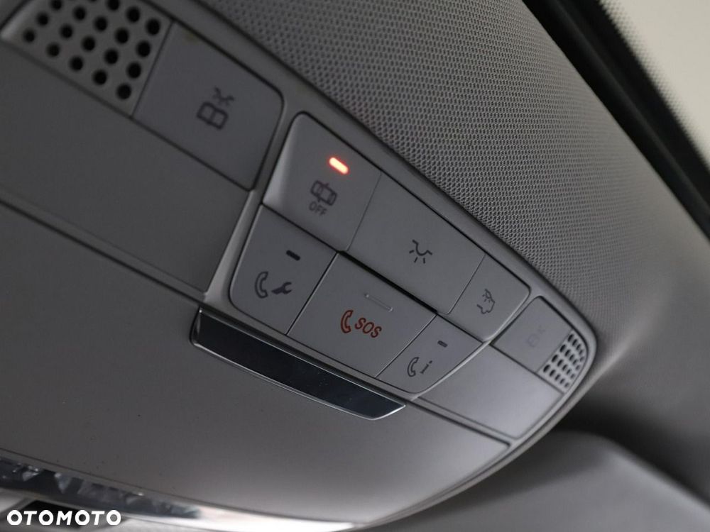 Mercedes-Benz Klasa E 220 d Avantgarde - 38
