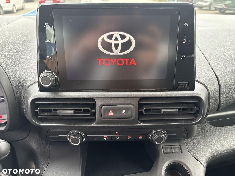 Toyota Proace City Verso 1.5 D-4D Combi - 25