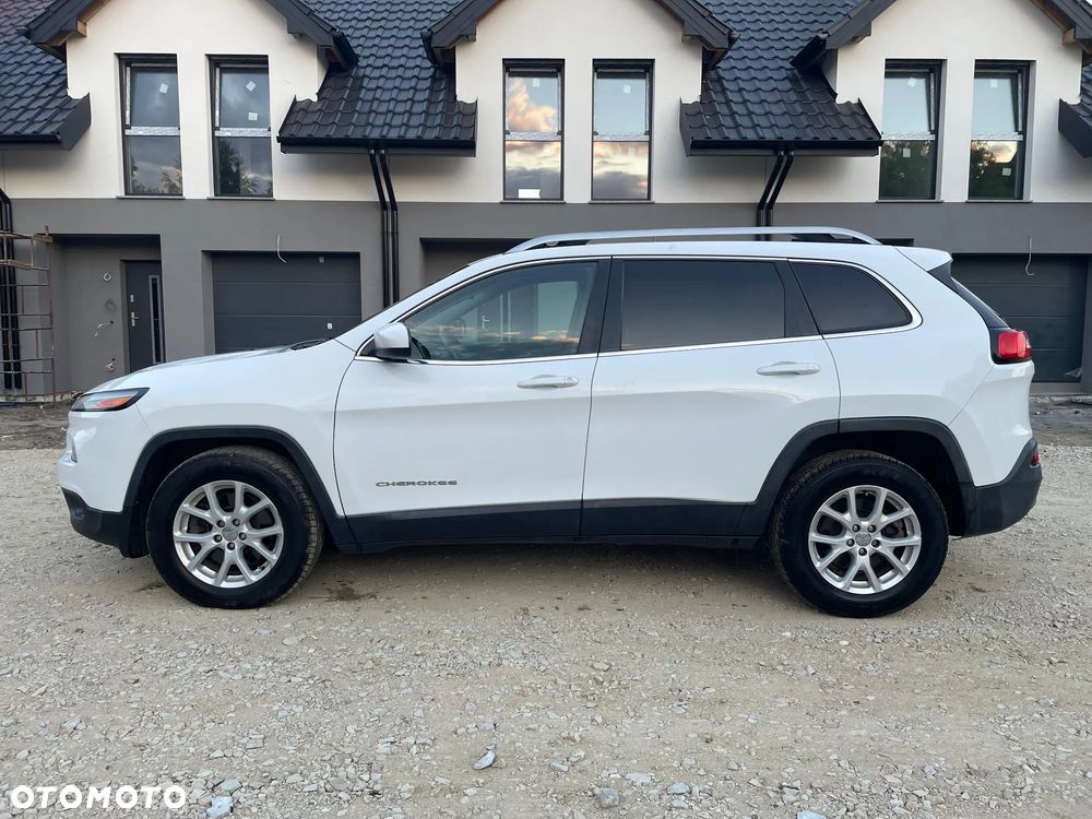Jeep Cherokee - 8
