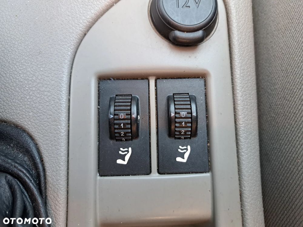 Peugeot 308 CC - 21