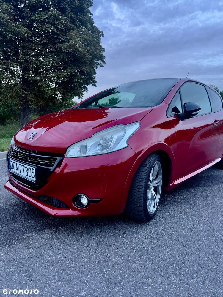 Peugeot 208 GTI 200 THP - 3