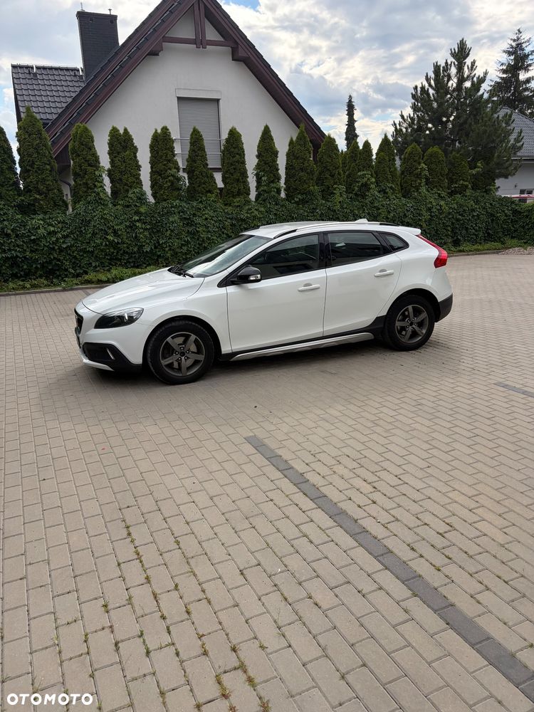 Volvo V40 Cross Country D2 Drive-E SCR Momentum - 5
