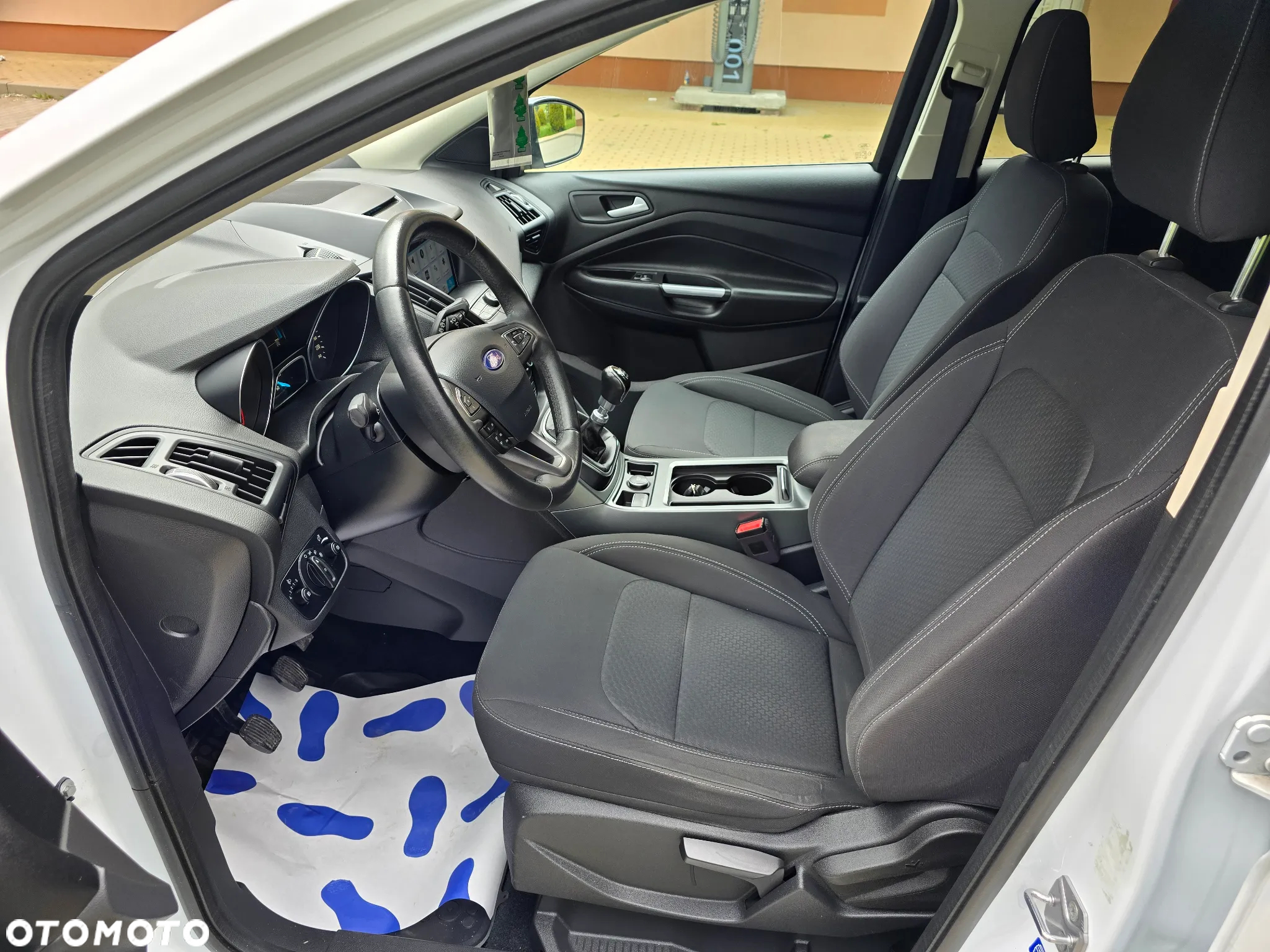 Ford Kuga 1.5 EcoBoost 2x4 SYNC - 18