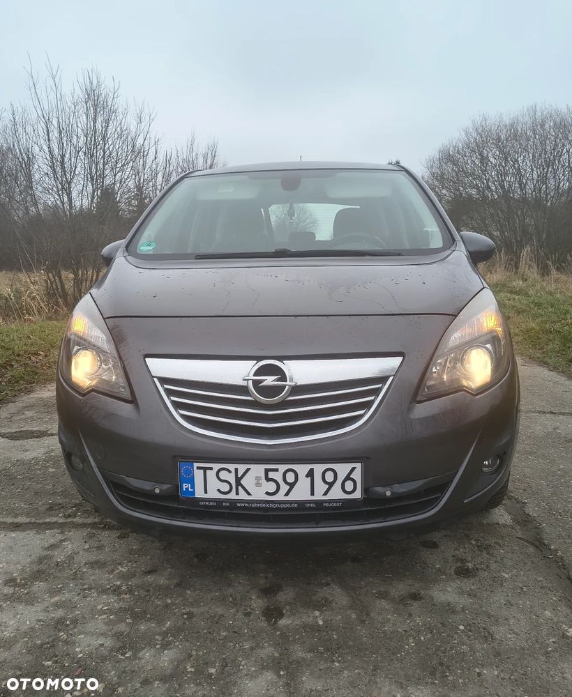 Opel Meriva - 10