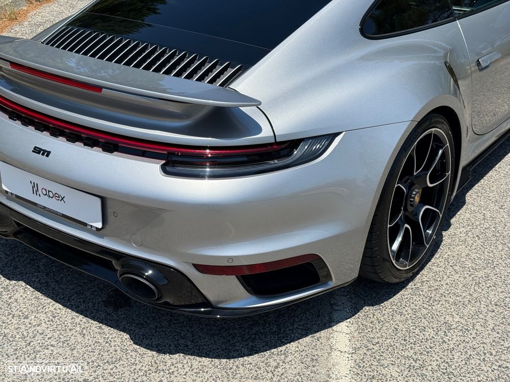 Porsche 911 (992) Turbo S - 13