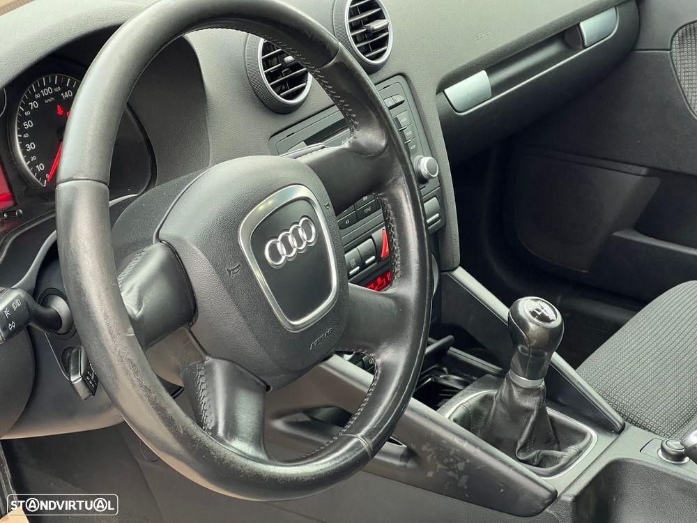 Audi A3 Sportback 1.9 TDi Advance - 2