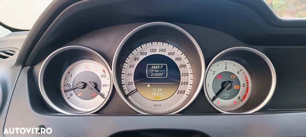 Mercedes-Benz C - 11