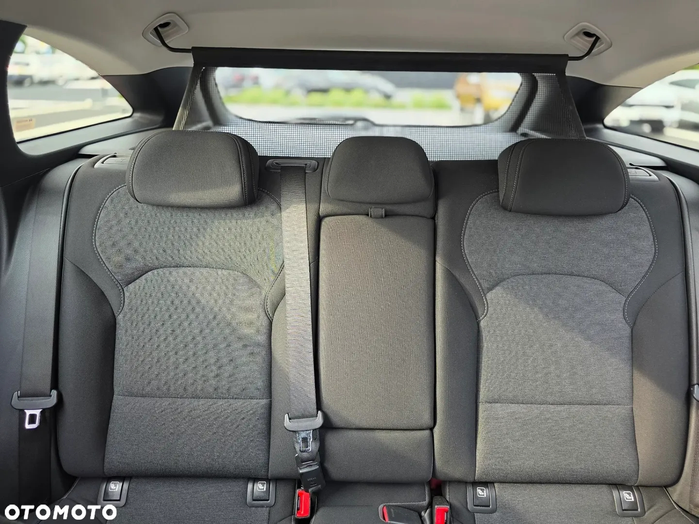Hyundai i30 1.6 D Comfort DCT - 39