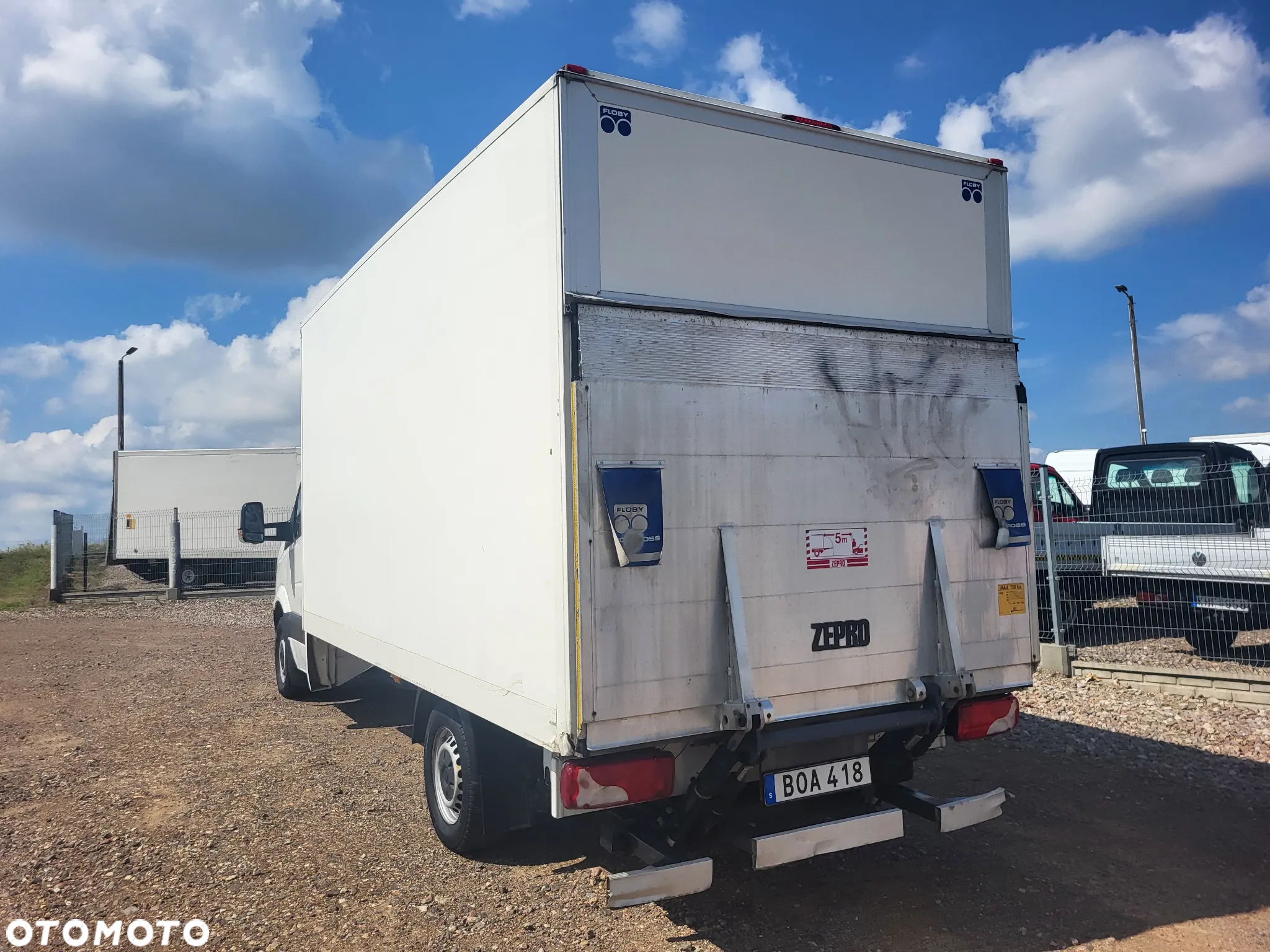 Volkswagen Crafter - 12