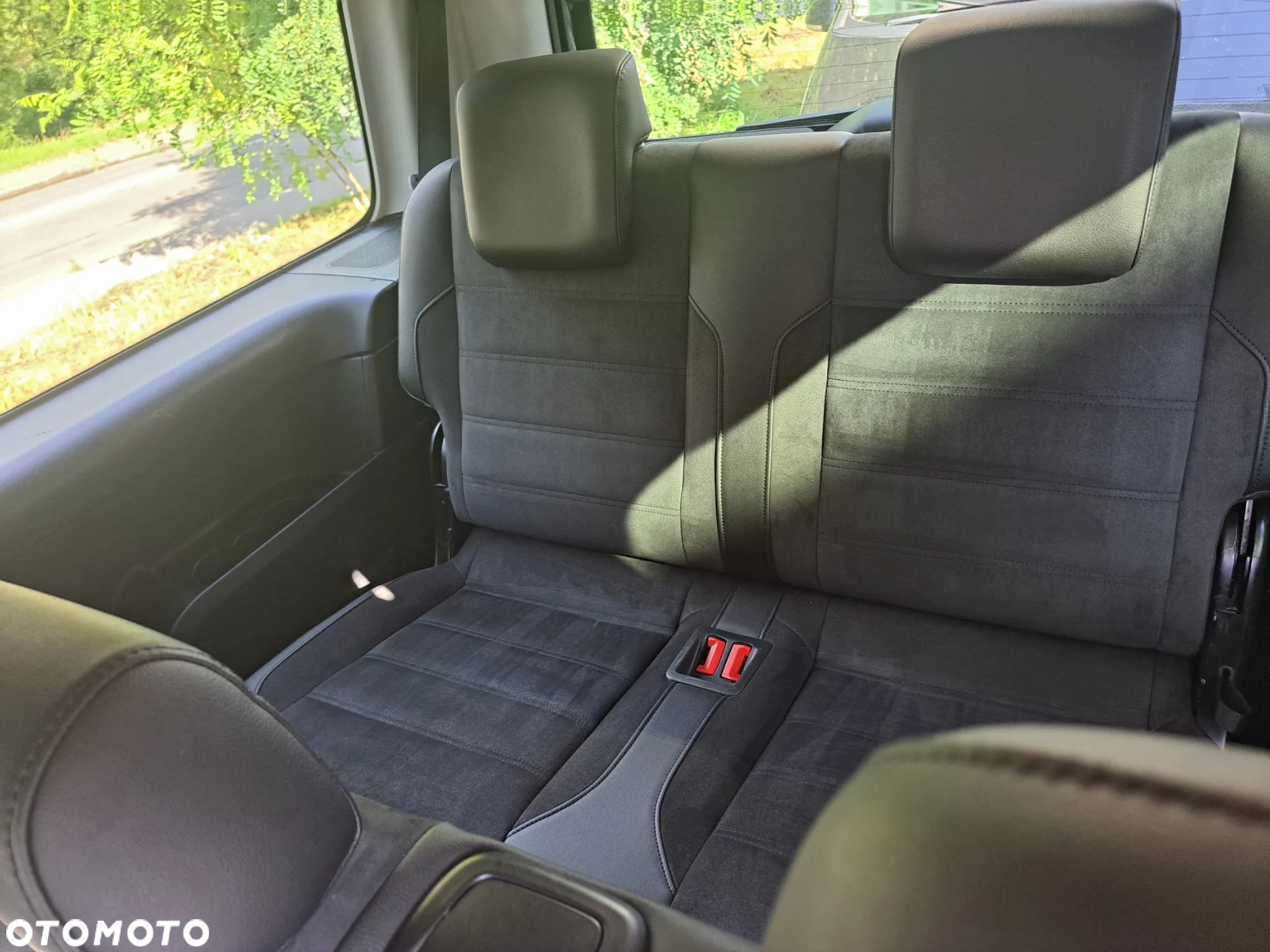 Volkswagen Caddy 2.0 TDI (7-Si.) DSG 4MOTION Maxi Highline - 7