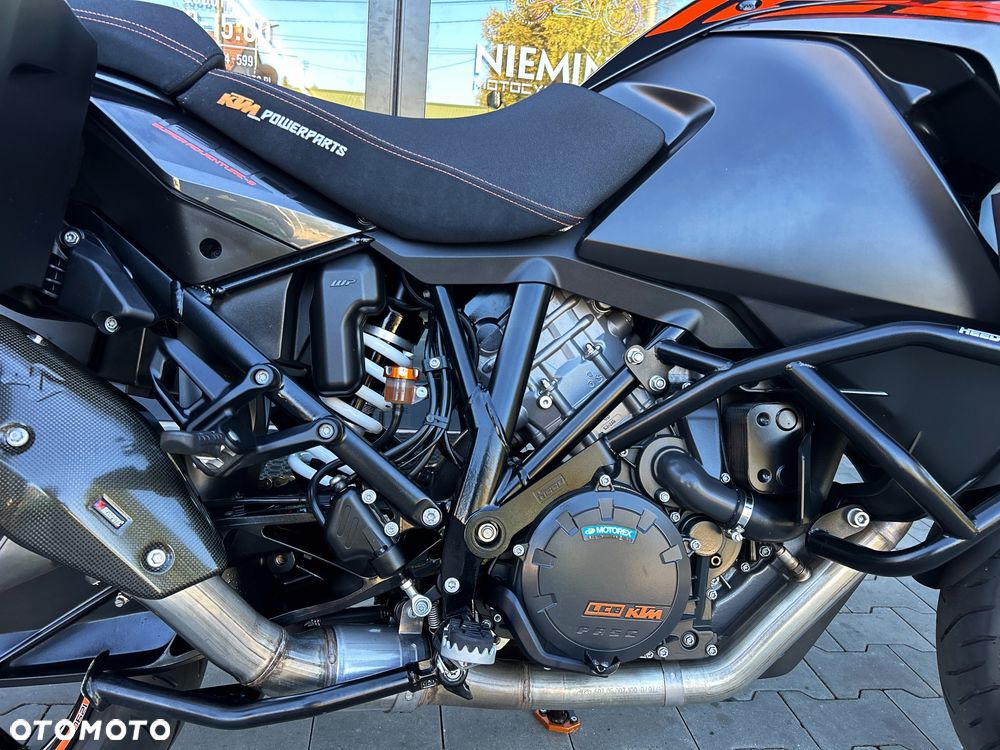 KTM Super Adventure - 16
